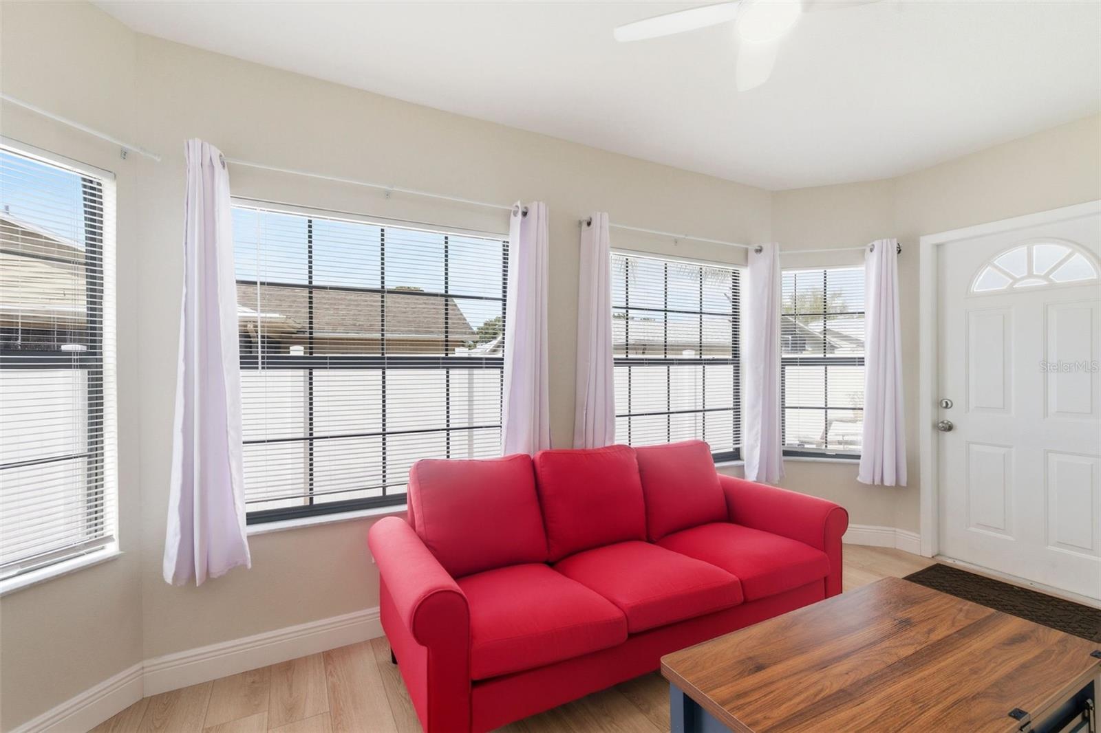 REGENCY PARK - Residential