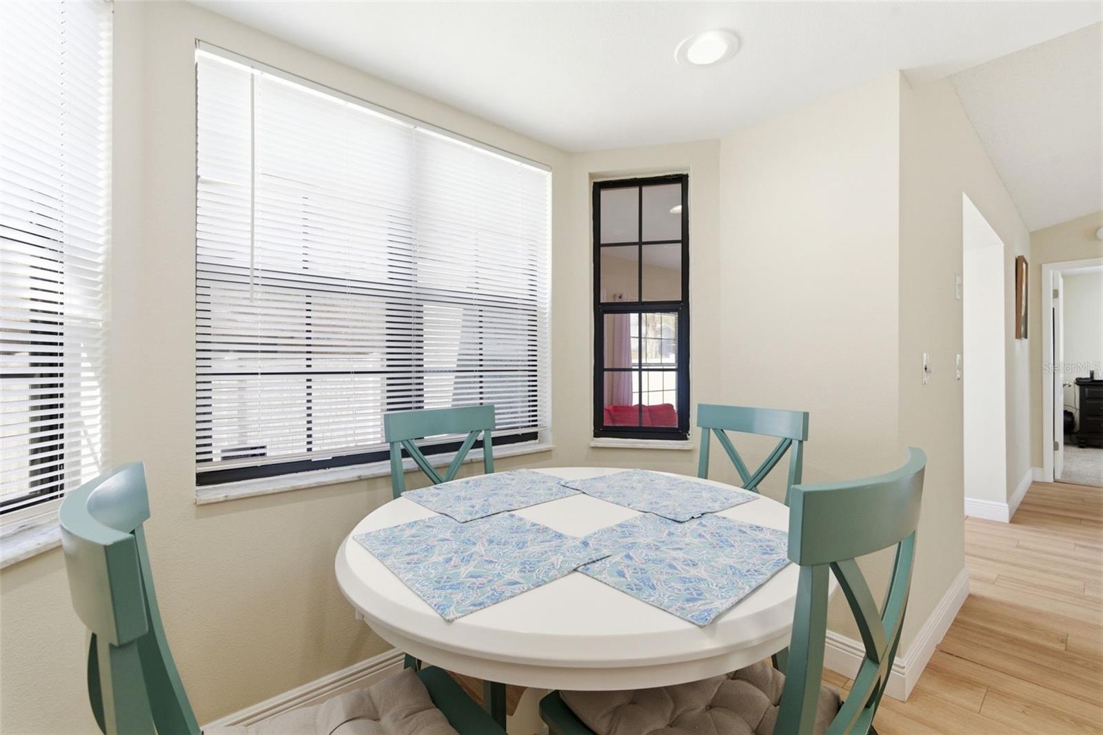 REGENCY PARK - Residential