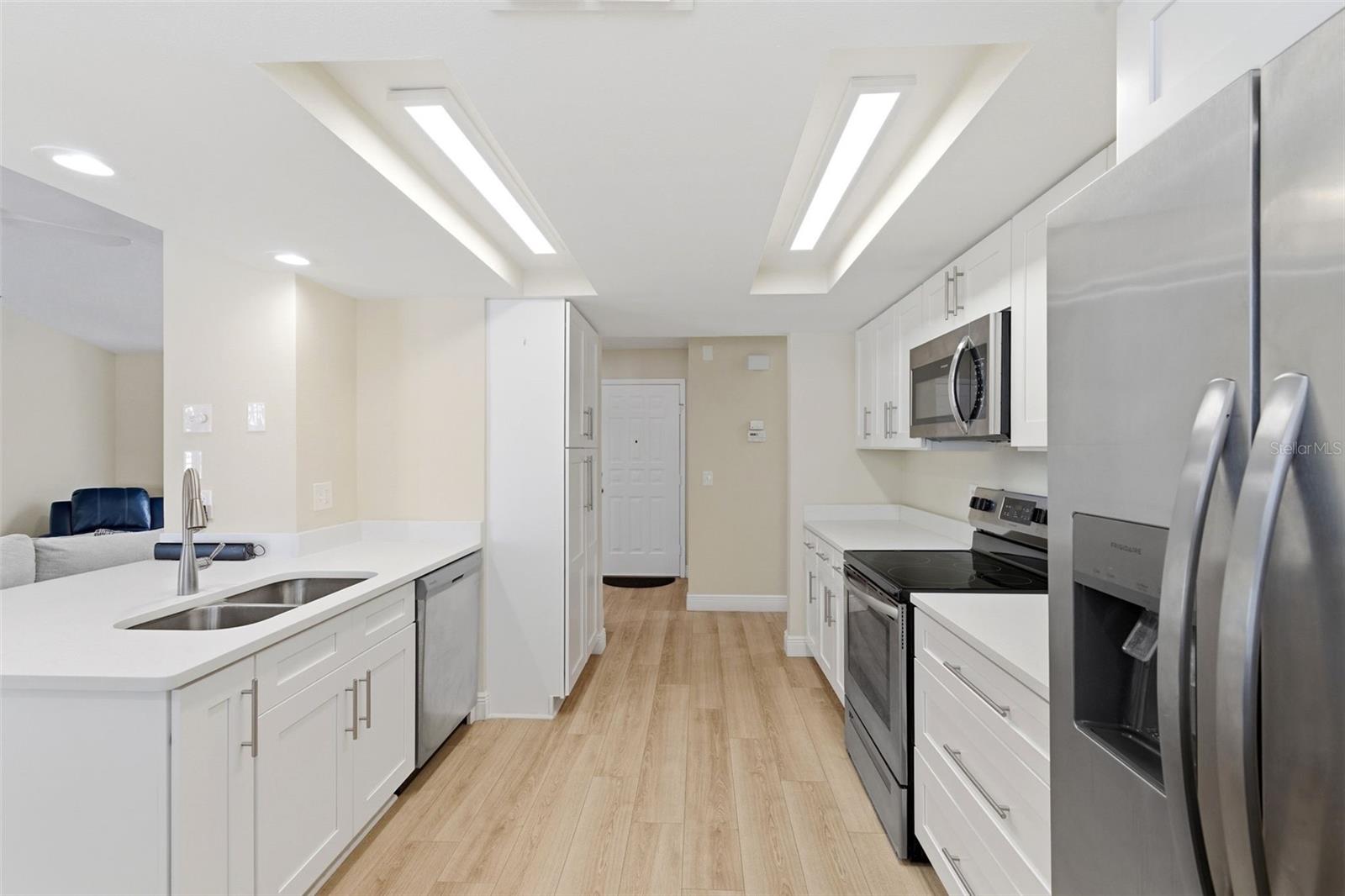 REGENCY PARK - Residential