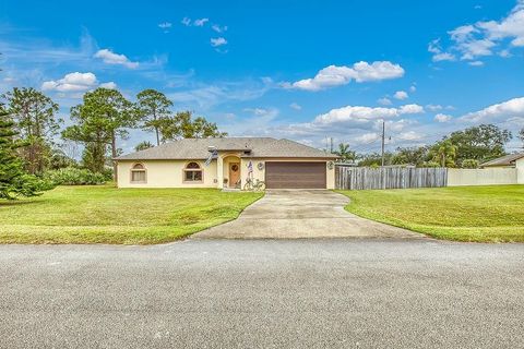 A home in EDGEWATER