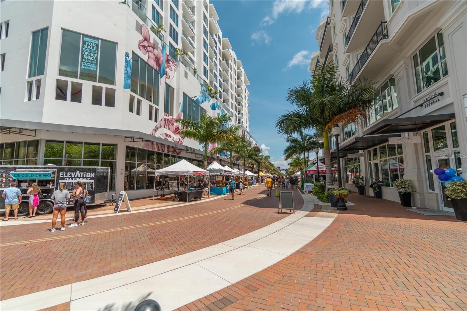 DOLPHIN TOWER - Residential