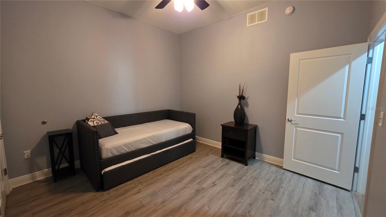 STATION SQUARE CONDO - Residential Lease