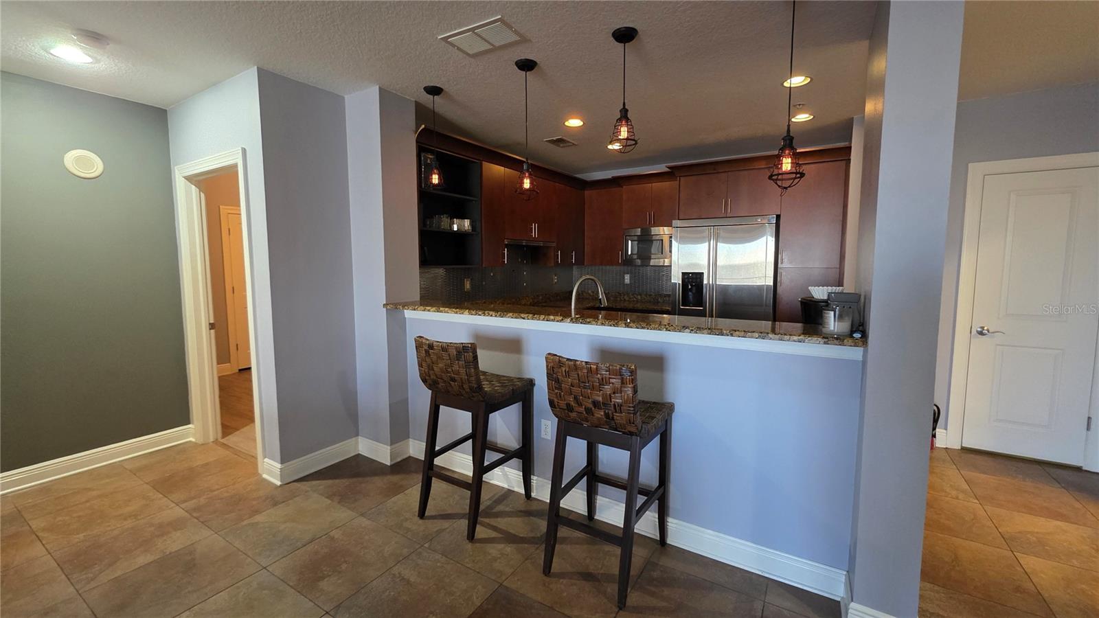 STATION SQUARE CONDO - Residential Lease