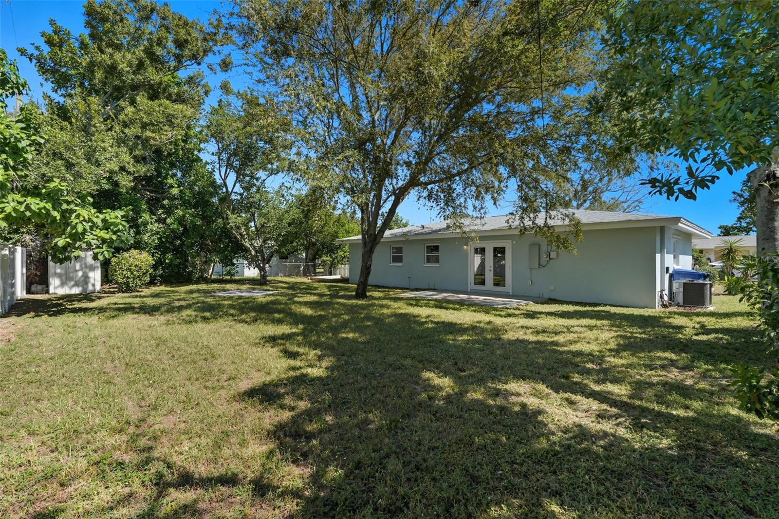 VALENCIA PARK - Residential