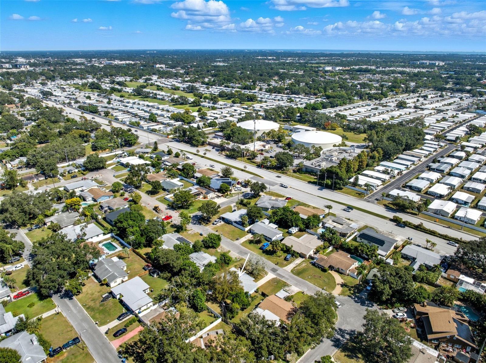 VALENCIA PARK - Residential