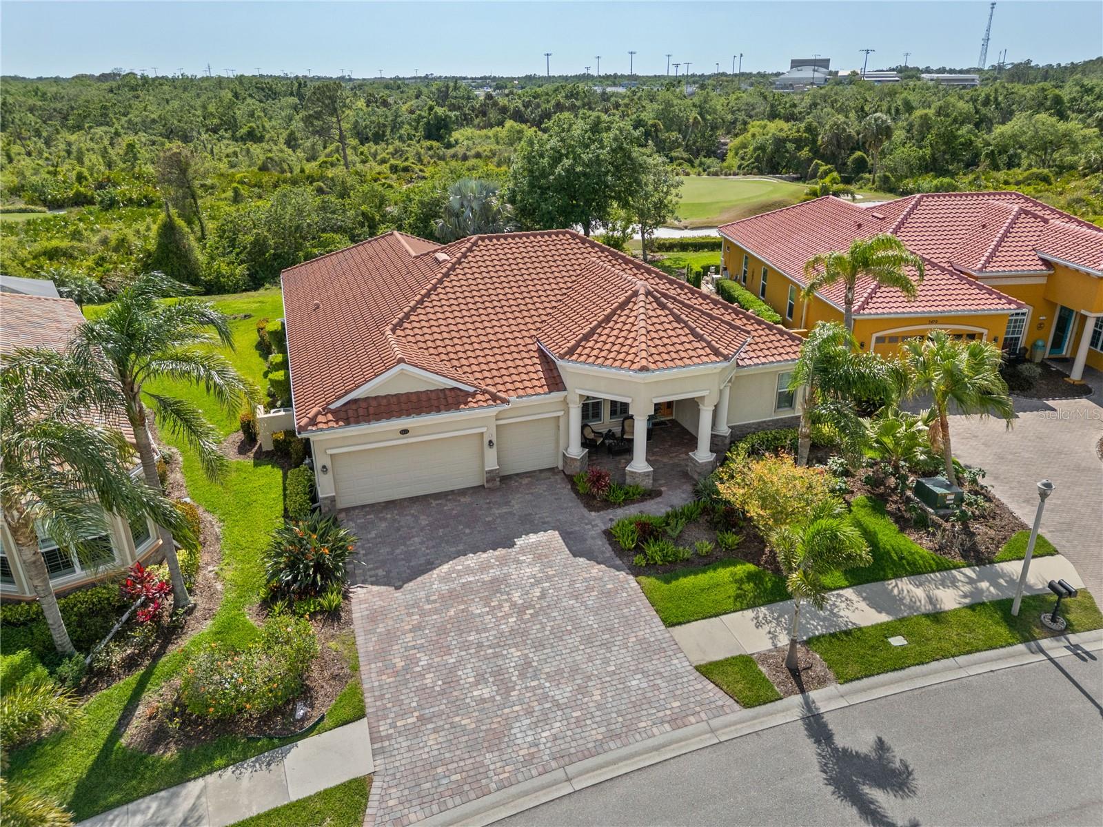 HERON CREEK - Residential