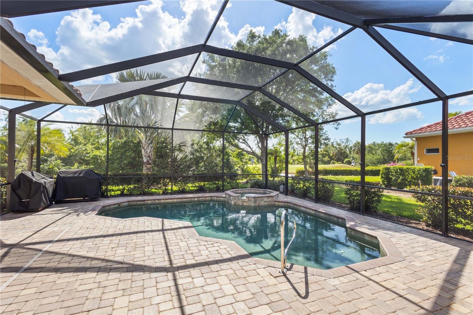 HERON CREEK - Residential