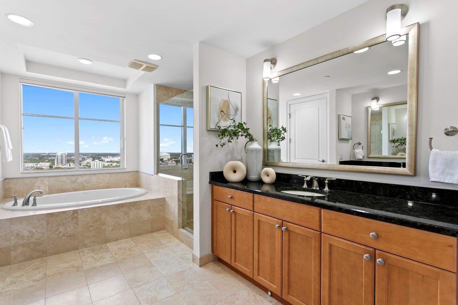 PARKSHORE PLAZA CONDO - Residential