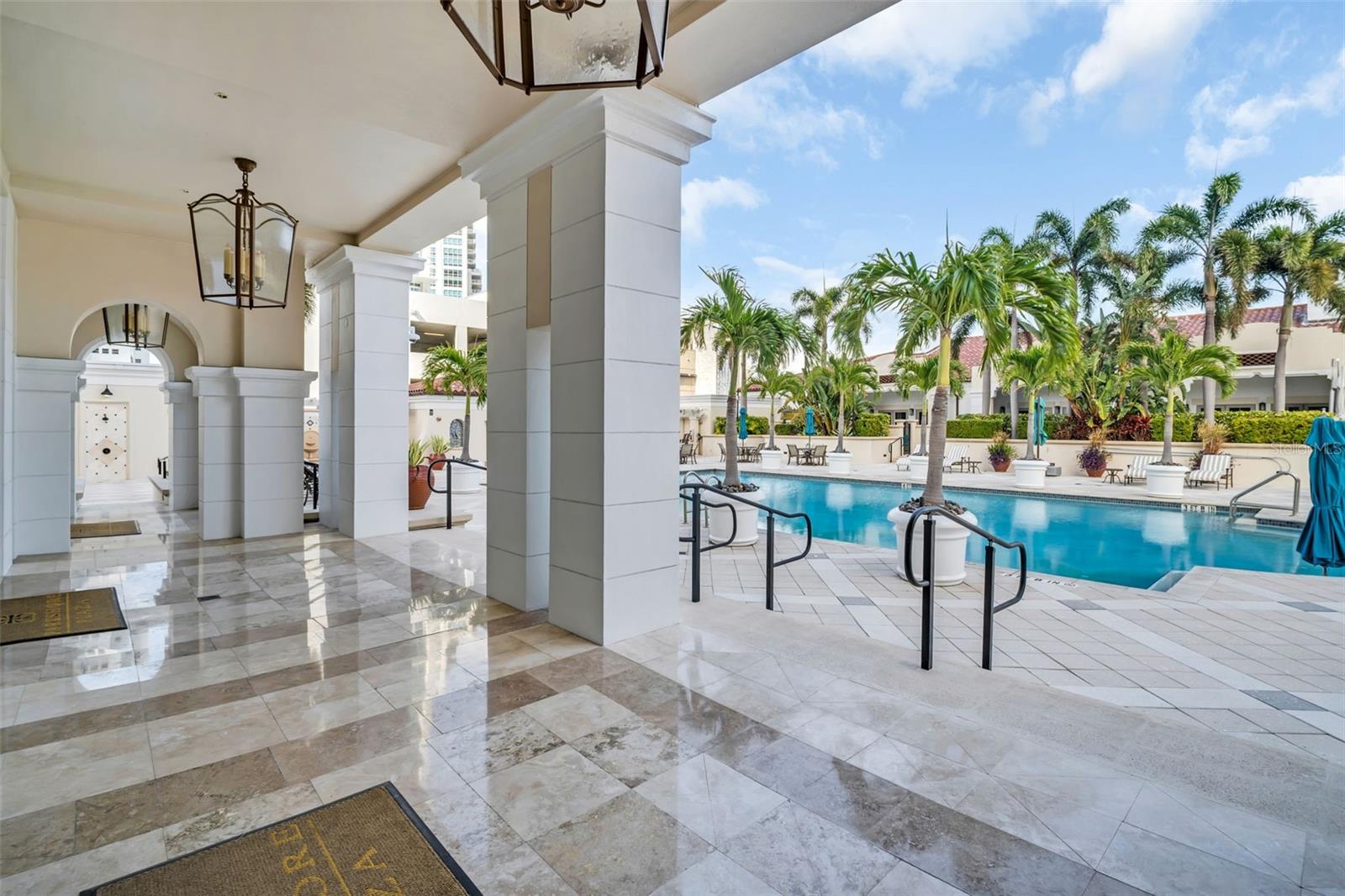 PARKSHORE PLAZA CONDO - Residential