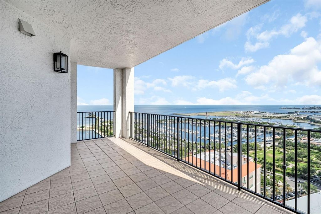 Photo of 300 Beach Drive NE #2604, St Petersburg, FL 33701 (MLS # TB8486649)