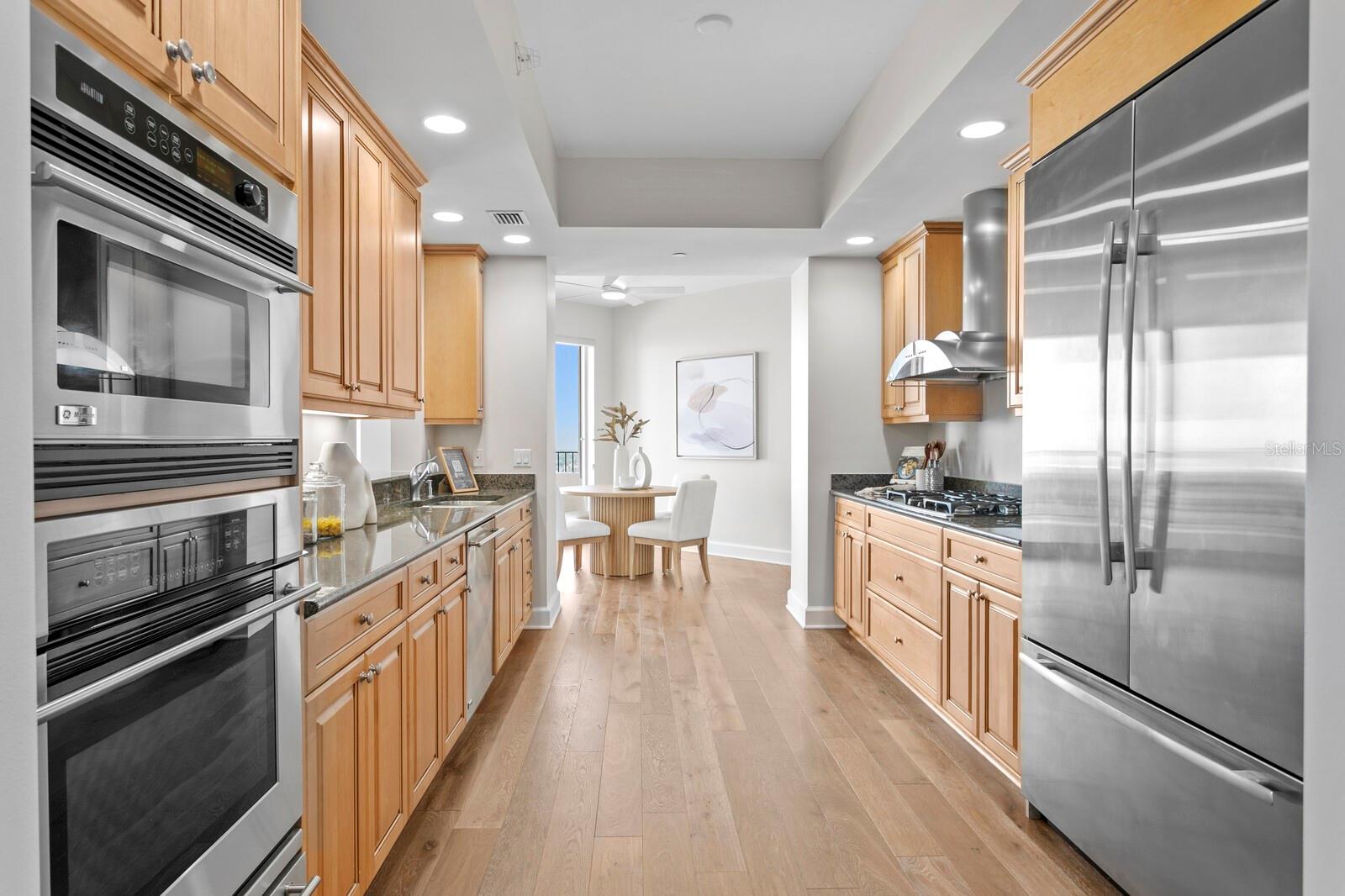 PARKSHORE PLAZA CONDO - Residential