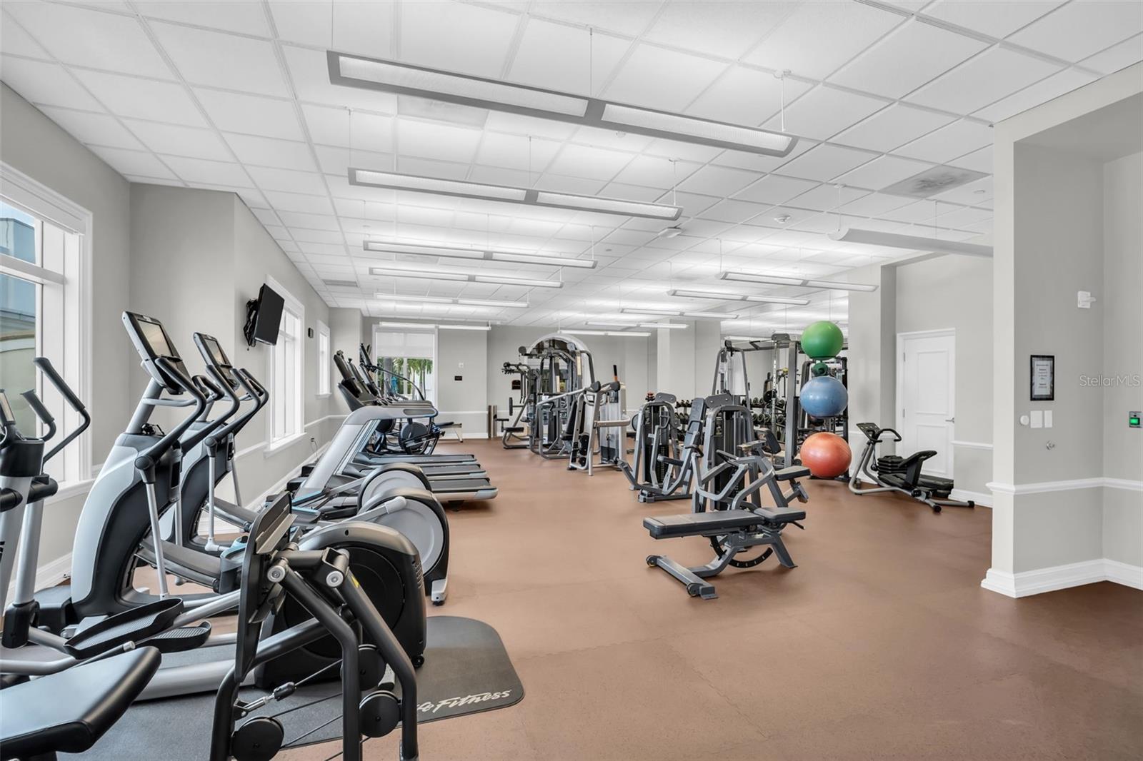 PARKSHORE PLAZA CONDO - Residential