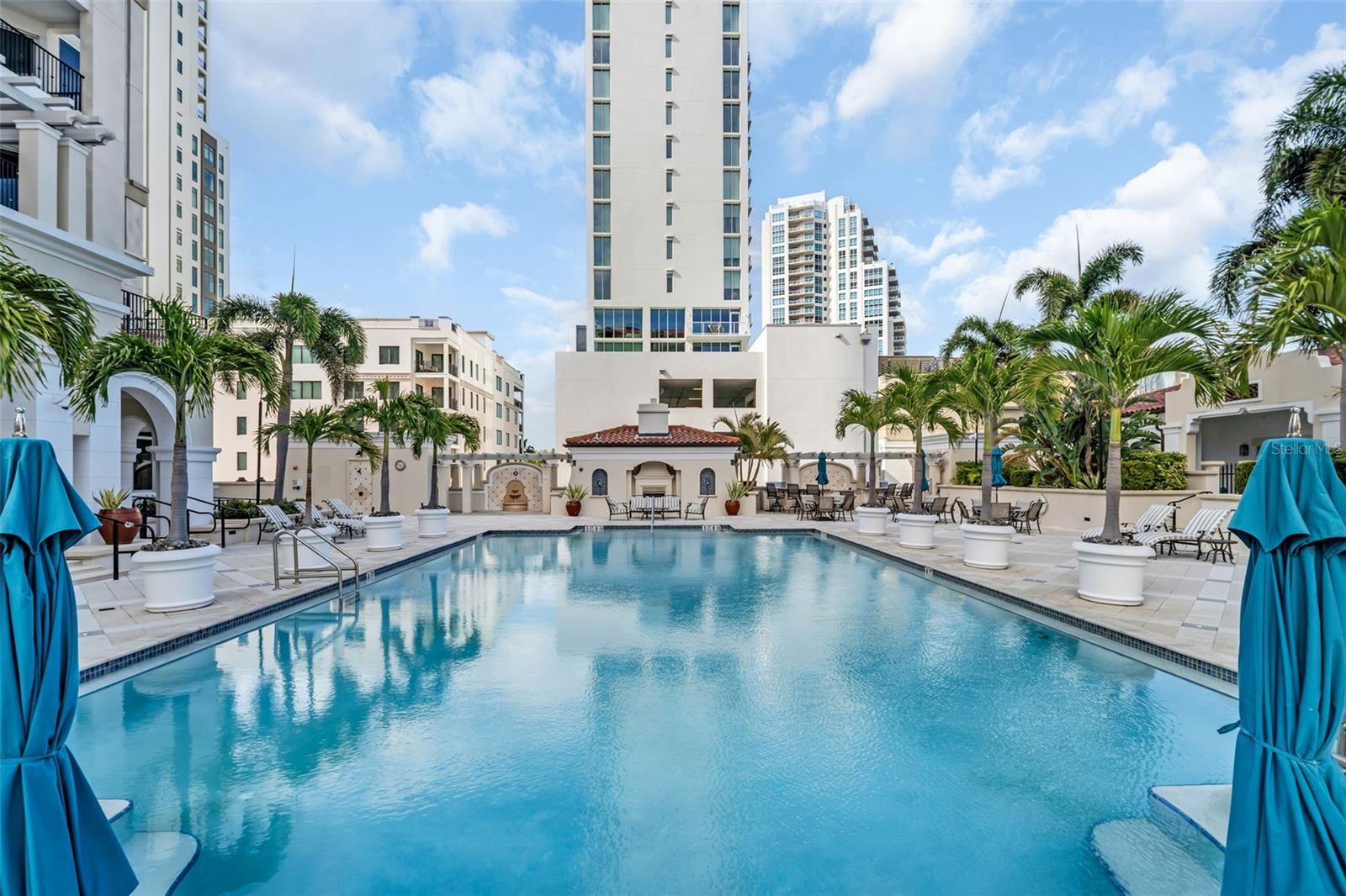 PARKSHORE PLAZA CONDO - Residential