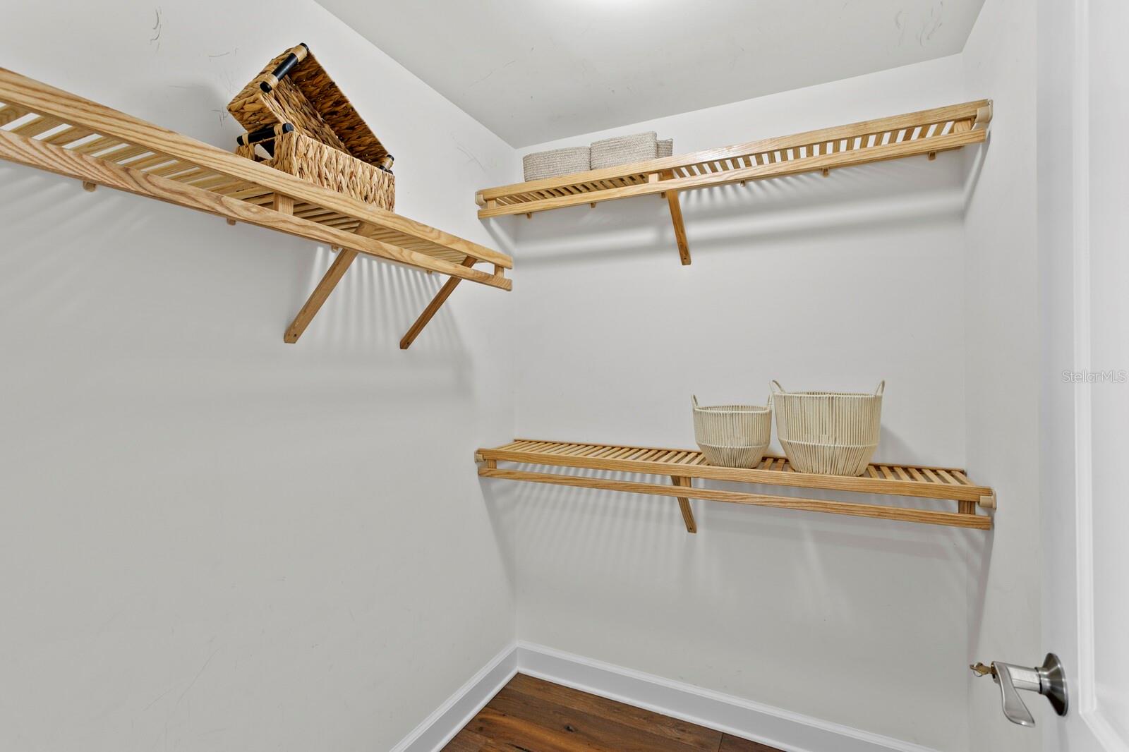 PARKSHORE PLAZA CONDO - Residential