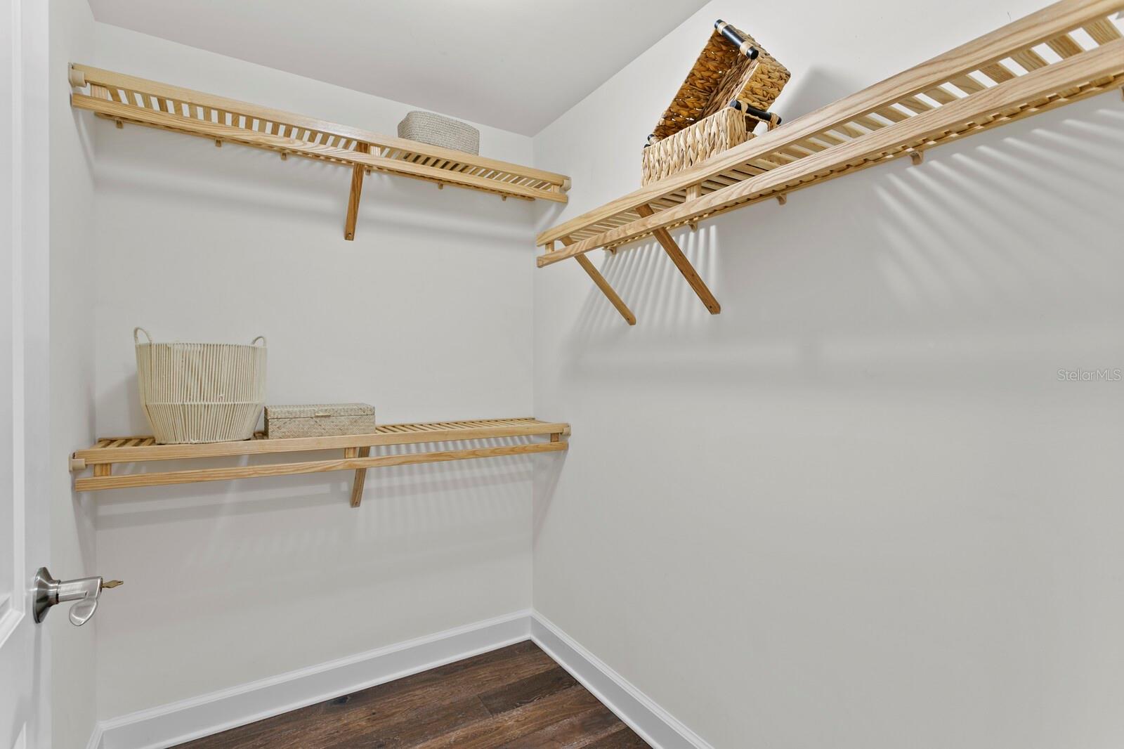 PARKSHORE PLAZA CONDO - Residential