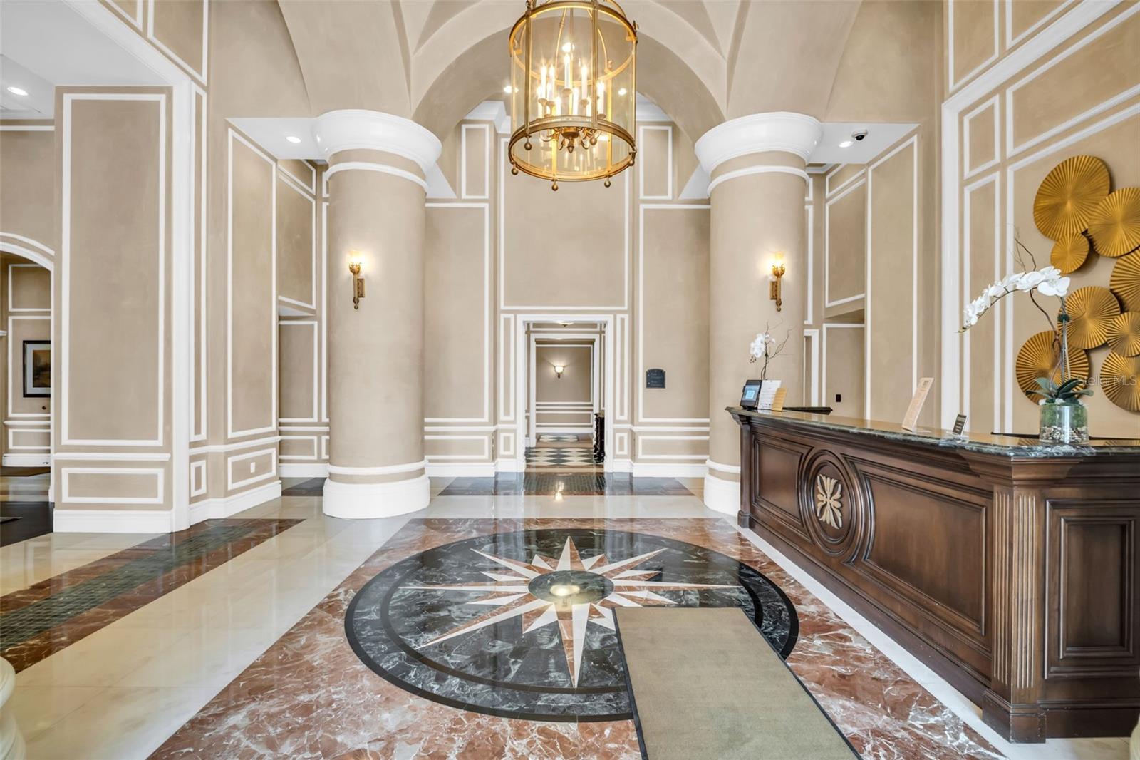 PARKSHORE PLAZA CONDO - Residential