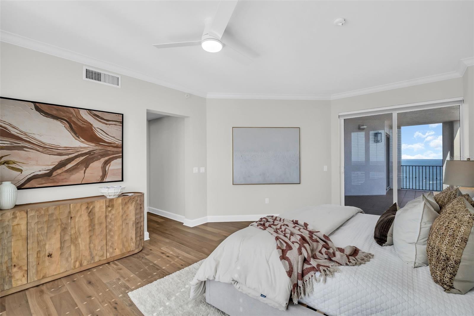 PARKSHORE PLAZA CONDO - Residential