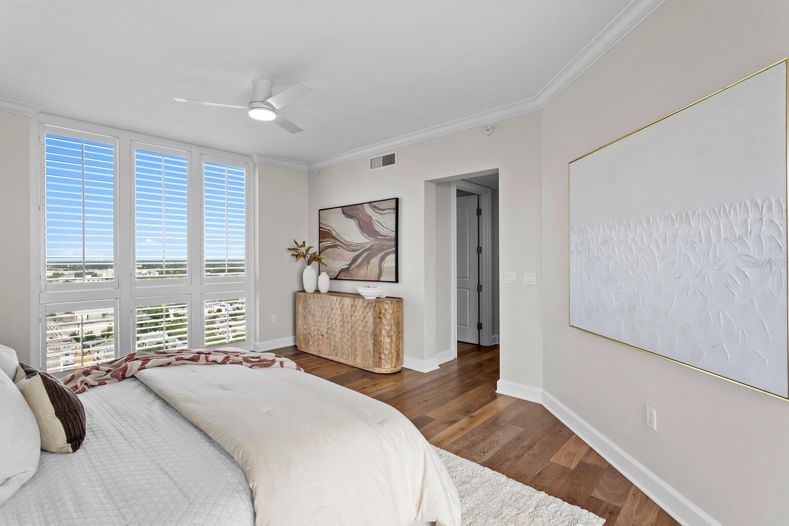 PARKSHORE PLAZA CONDO - Residential