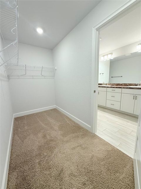 Tiny photo for 8797 SE 161st Place, Summerfield, FL 34491 (MLS # OM728880)