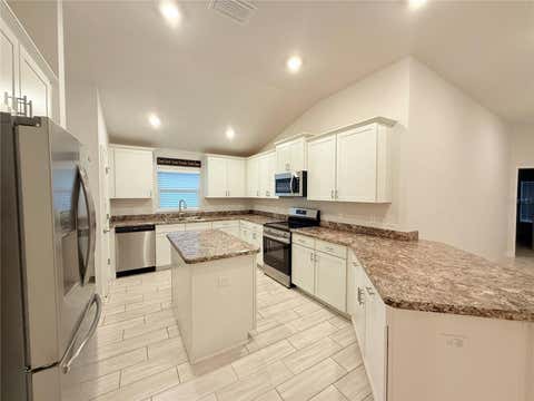 Tiny photo for 8797 SE 161st Place, Summerfield, FL 34491 (MLS # OM728880)