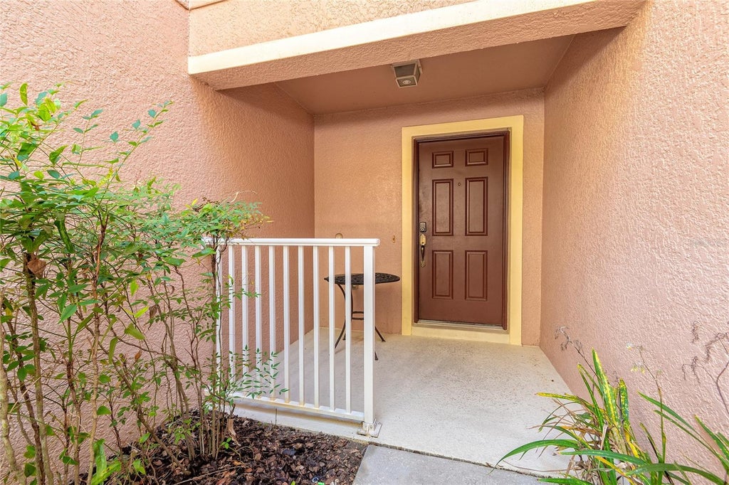 Photo of 3745 Collingwood Lane, Oviedo, FL 32765 (MLS # O6447906)
