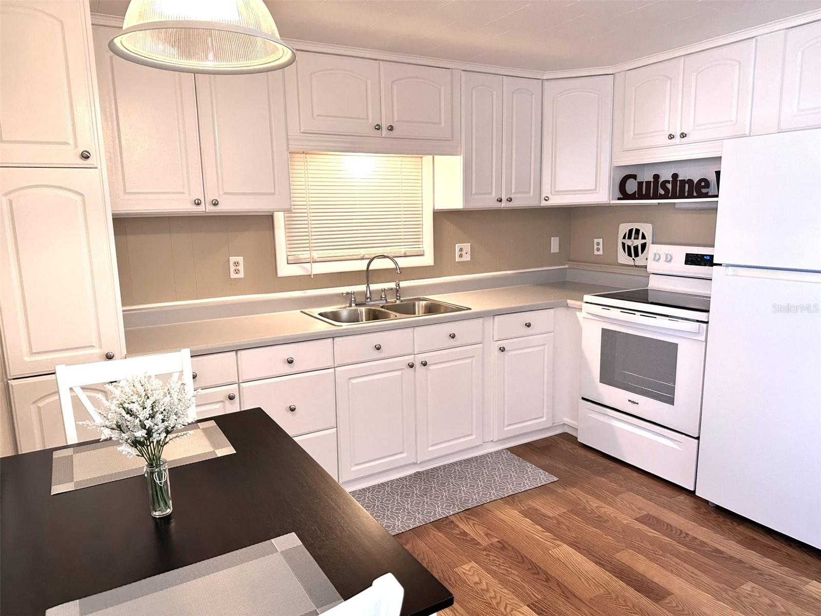 ALCOVE MOBILE HOME COMMUNITY UNREC - Residential