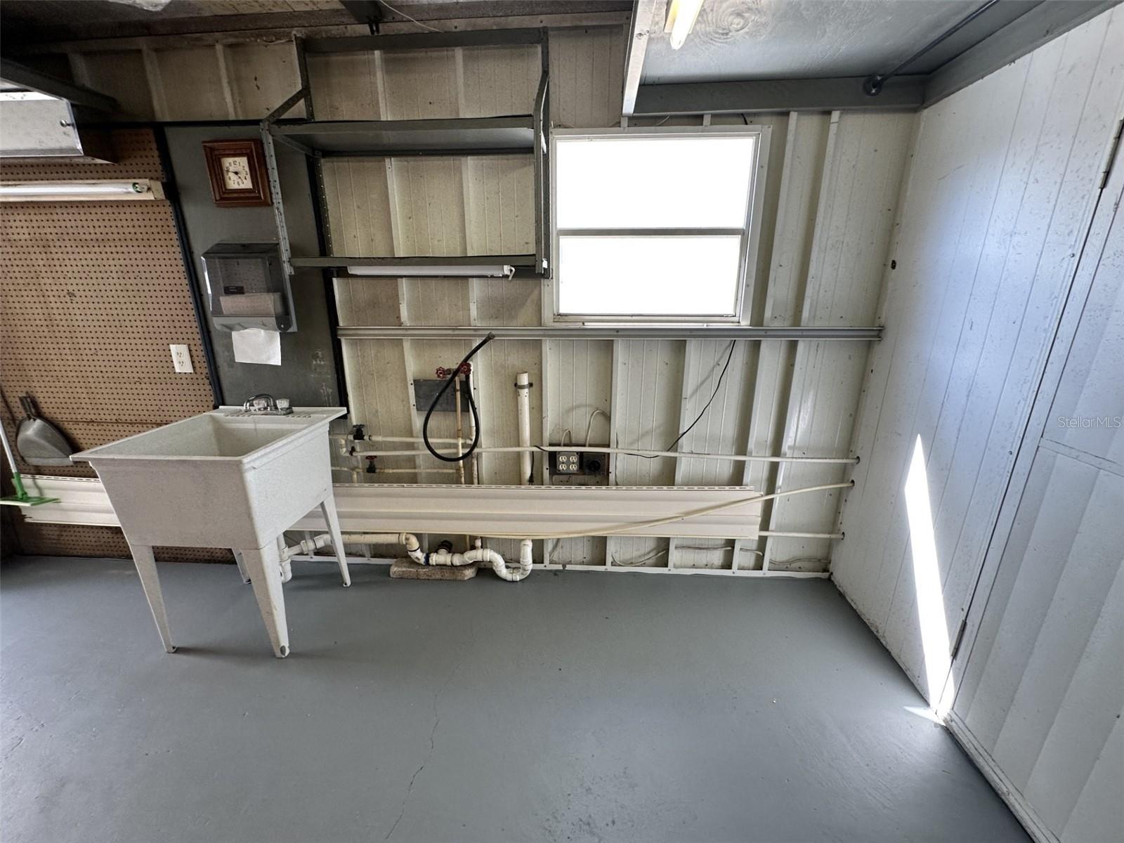 ALCOVE MOBILE HOME COMMUNITY UNREC - Residential