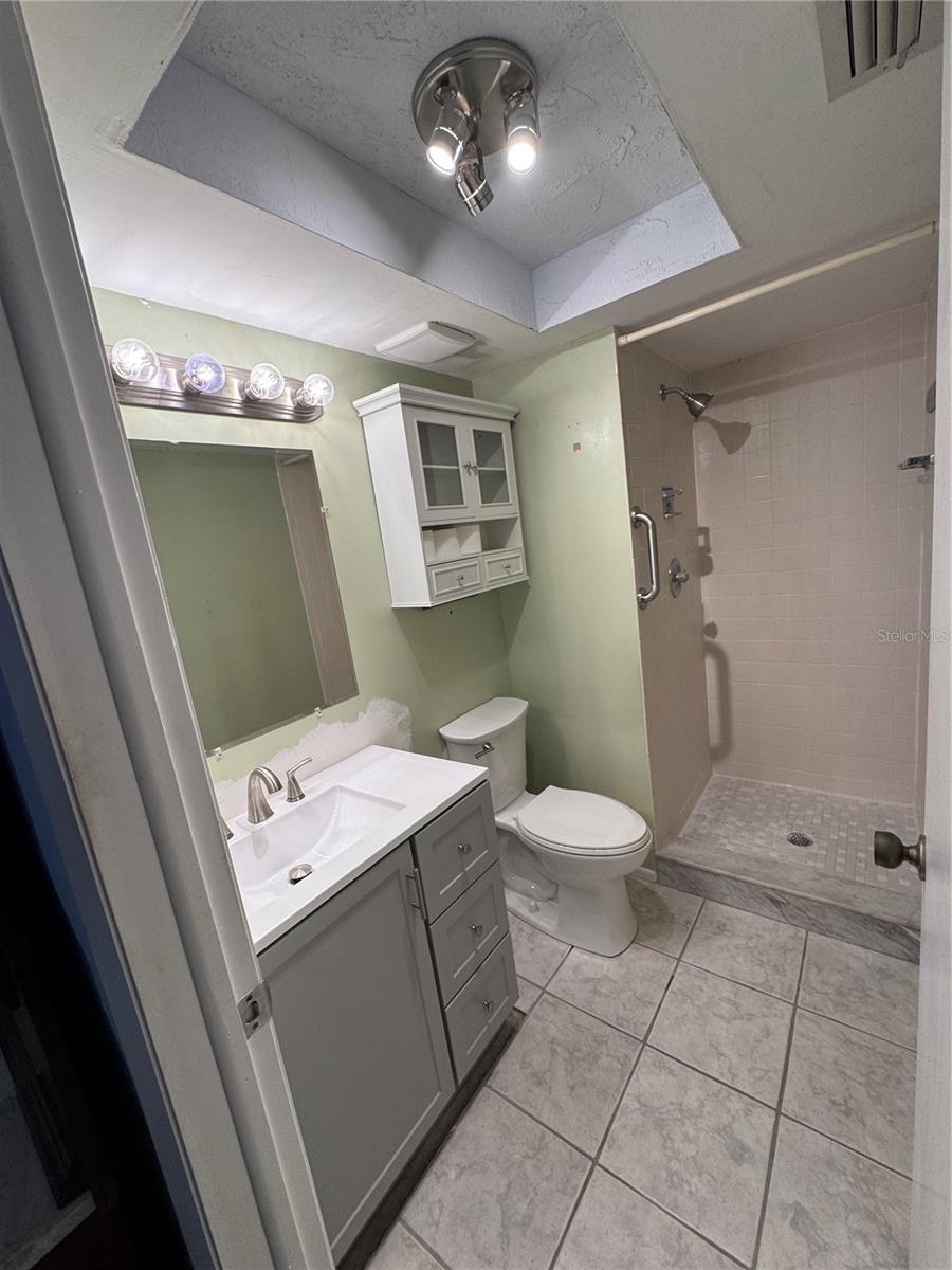 YORKTOWN AT BEACON PLACE - Residential