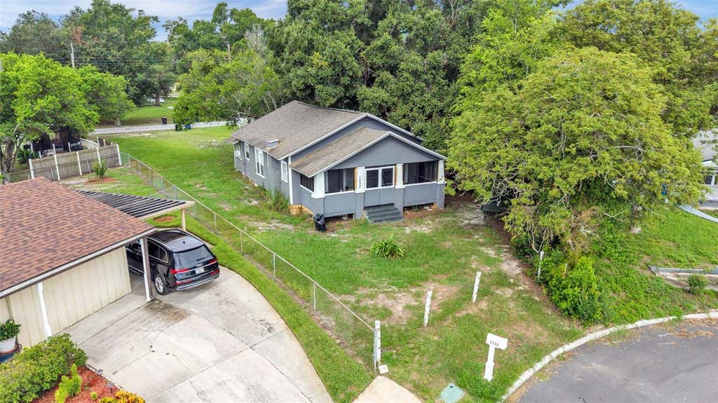 Photo of 1232 Wright Drive, Lakeland, FL 33805 (MLS # L4963832)