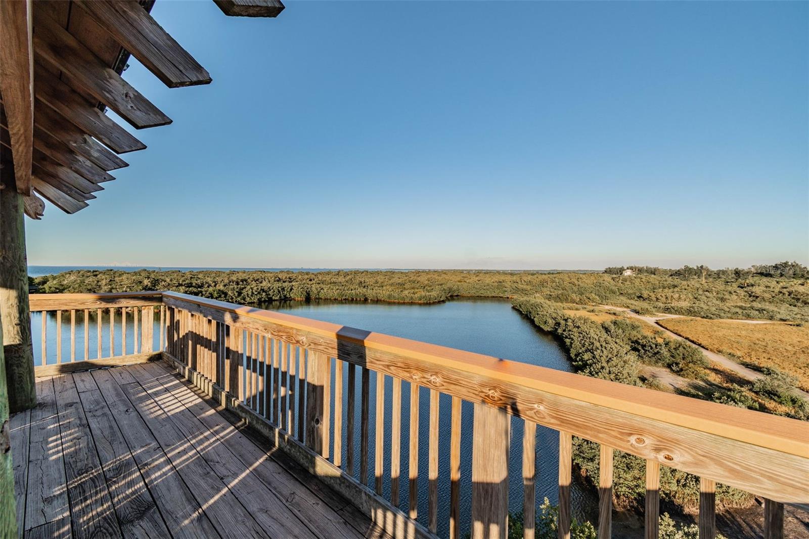 CORAL SHORES - Residential