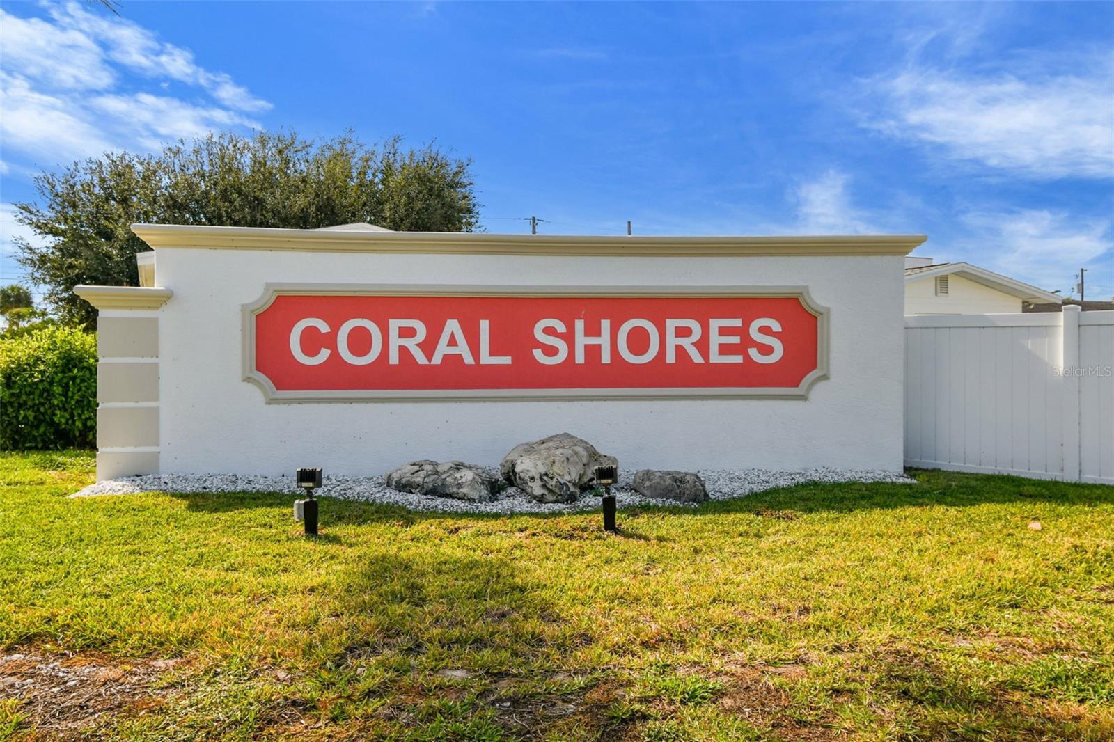 CORAL SHORES - Residential