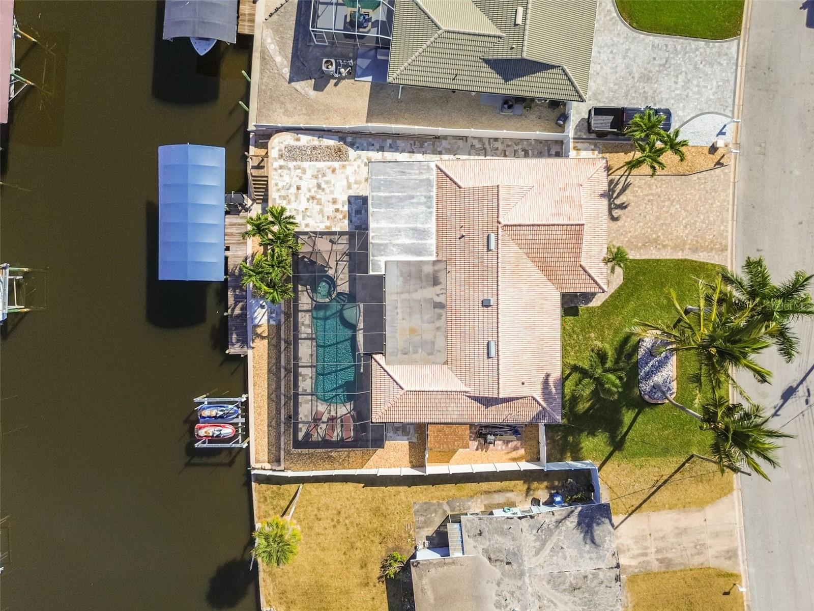 CORAL SHORES - Residential