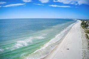 CORAL SHORES - Residential