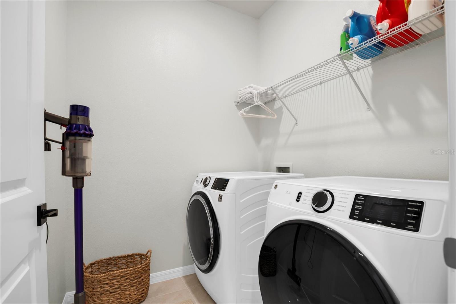 RIVER RUN - Residential