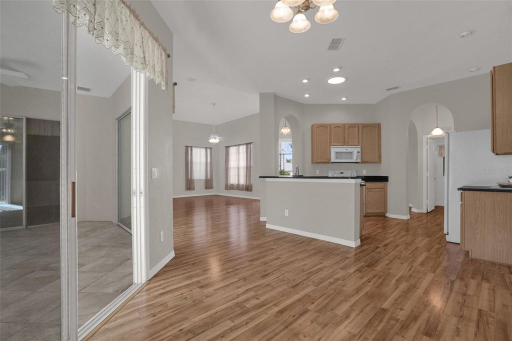 Photo of 17648 SE 119th Avenue Road, Summerfield, FL 34491 (MLS # G5119230)