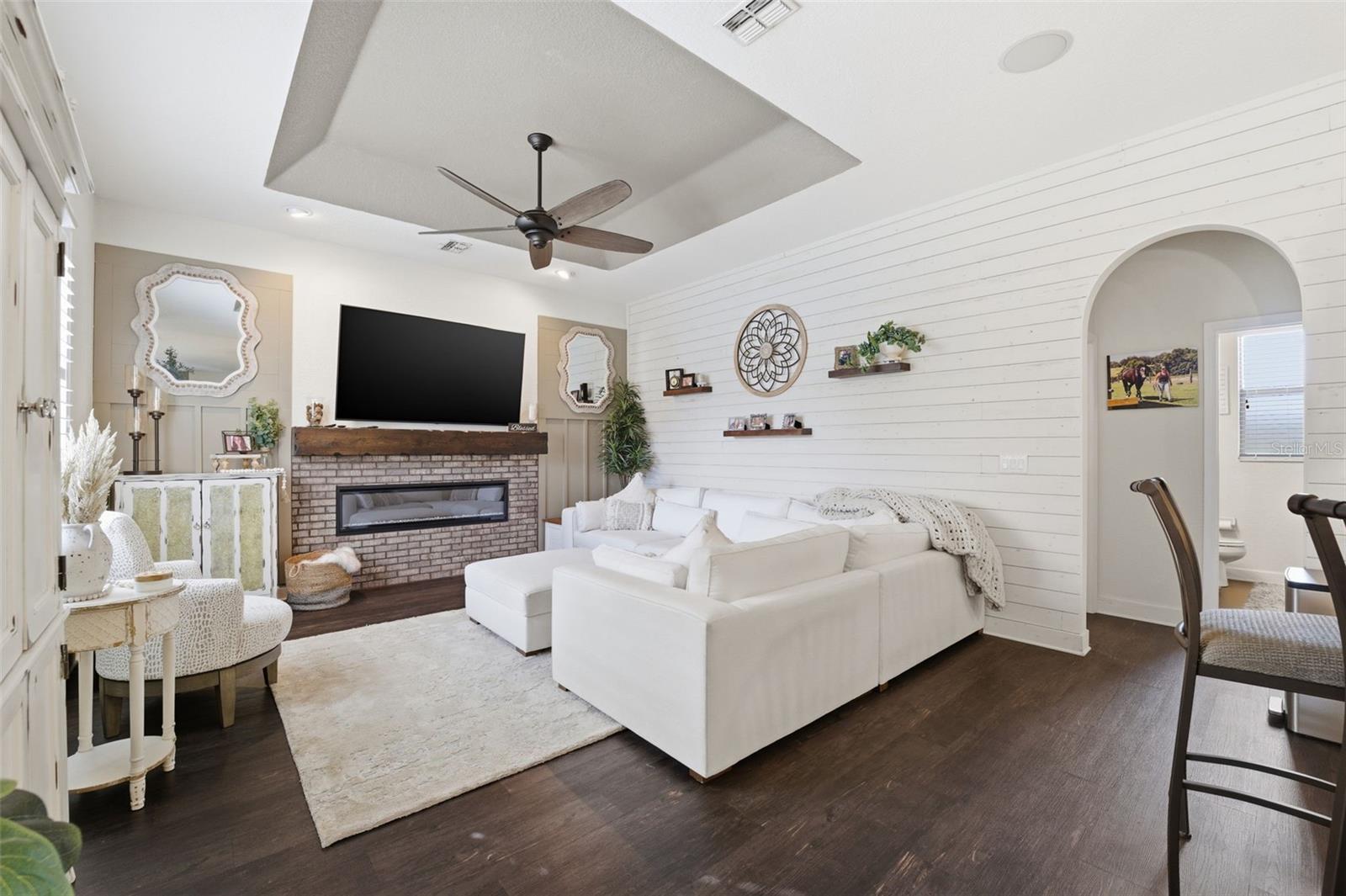 PLANTATION ESTATES - Residential