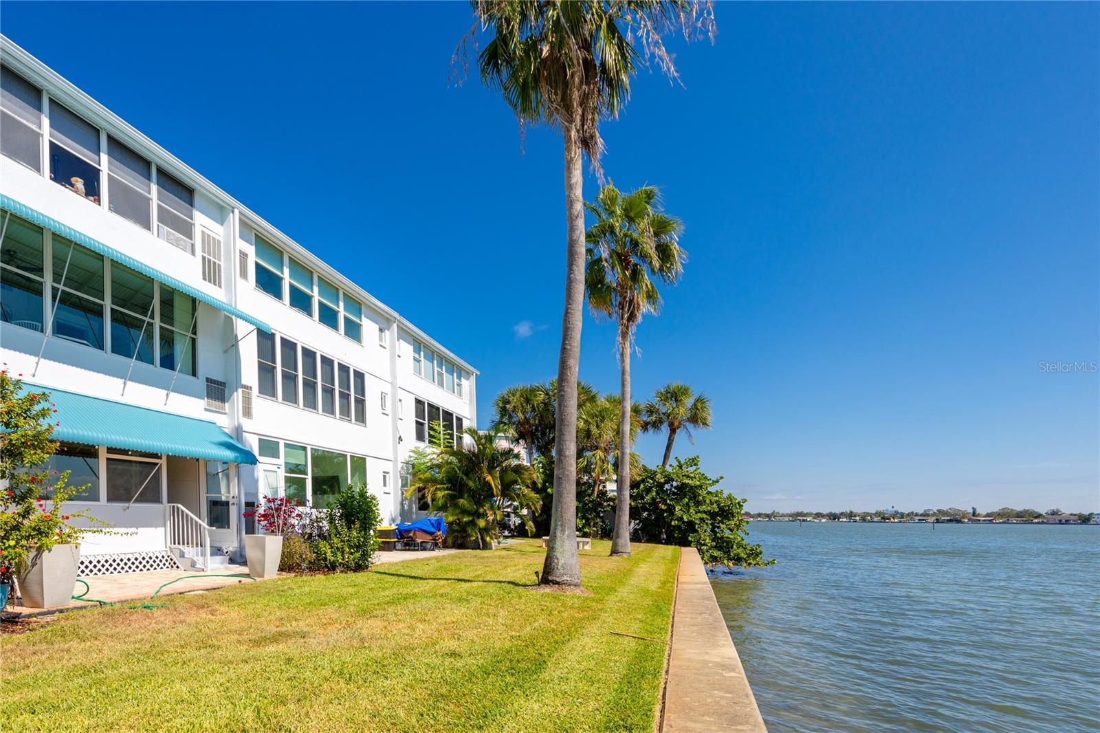 SHORE PLAZA BLDG - Residential