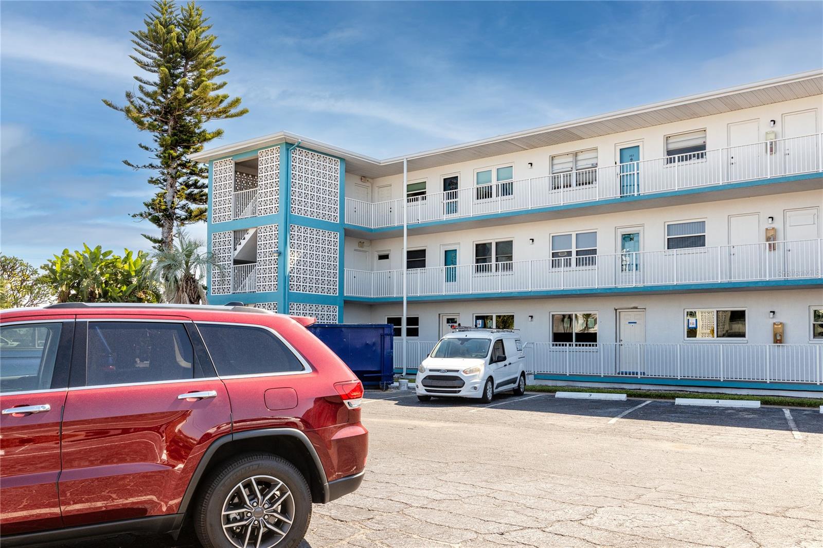 SHORE PLAZA BLDG - Residential