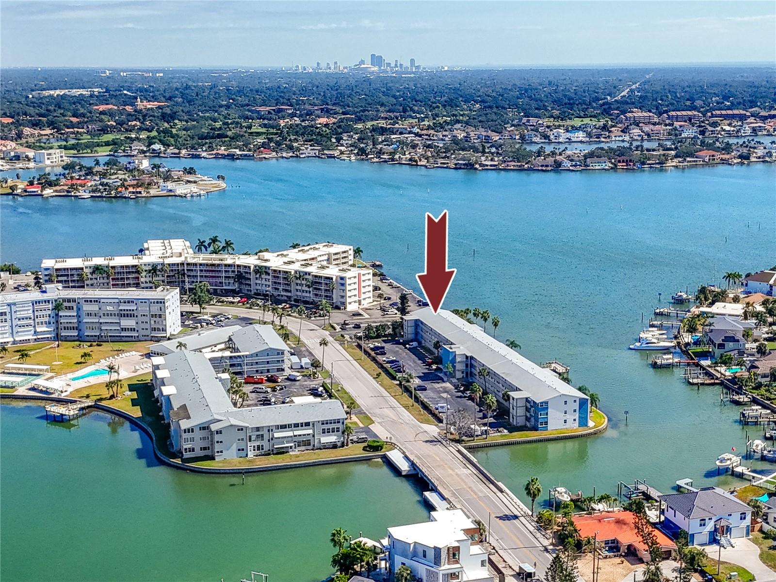 SHORE PLAZA BLDG - Residential