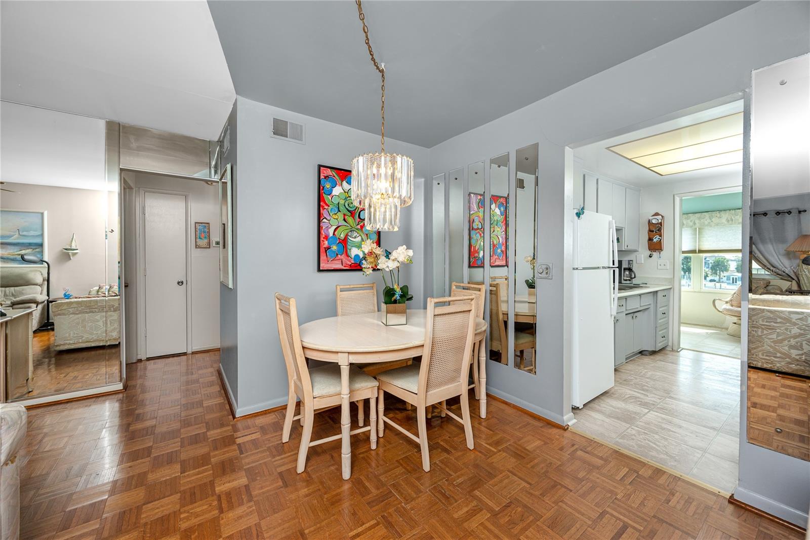 SHORE PLAZA BLDG - Residential