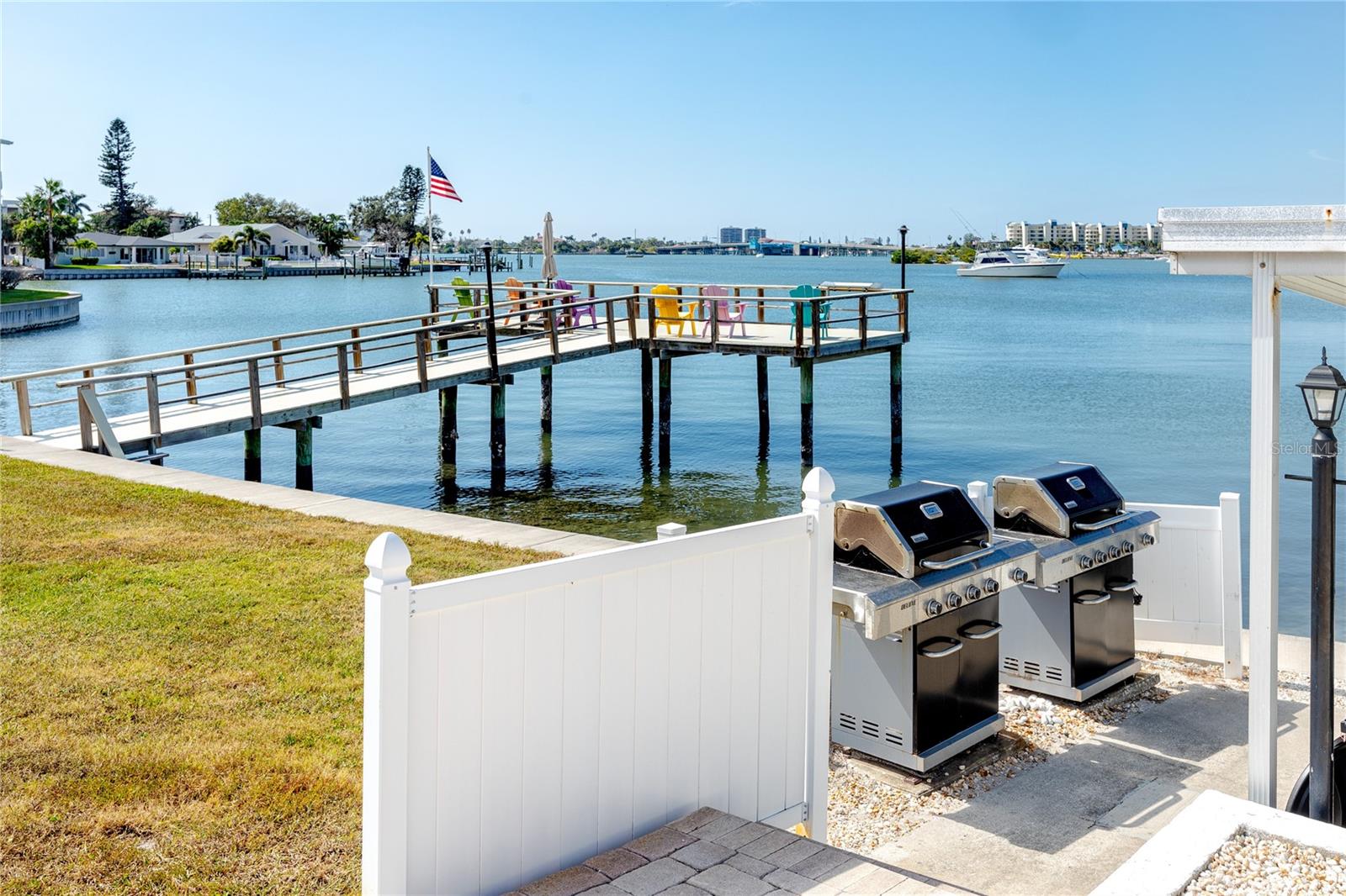 SHORE PLAZA BLDG - Residential