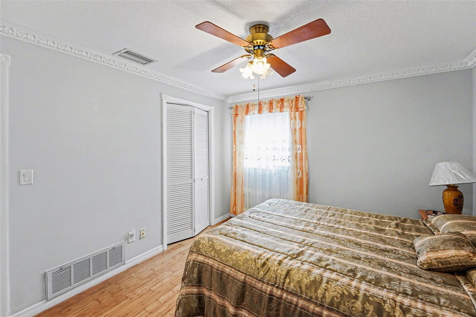 BELLEAIR PARK ESTATES - Residential