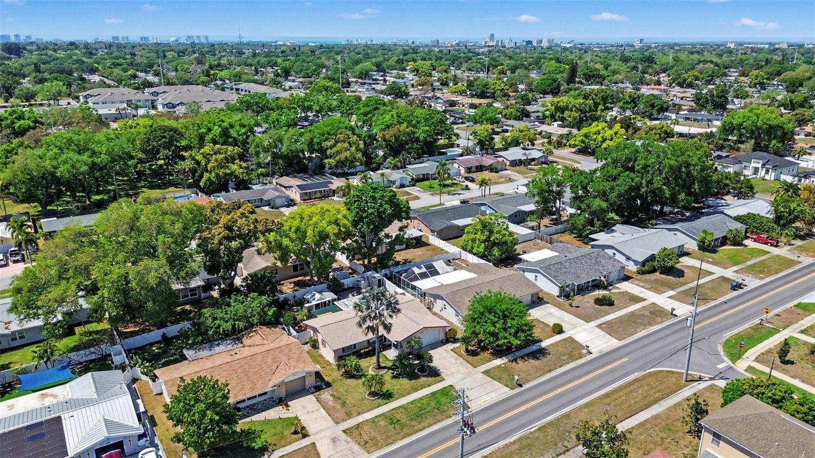 BELLEAIR PARK ESTATES - Residential