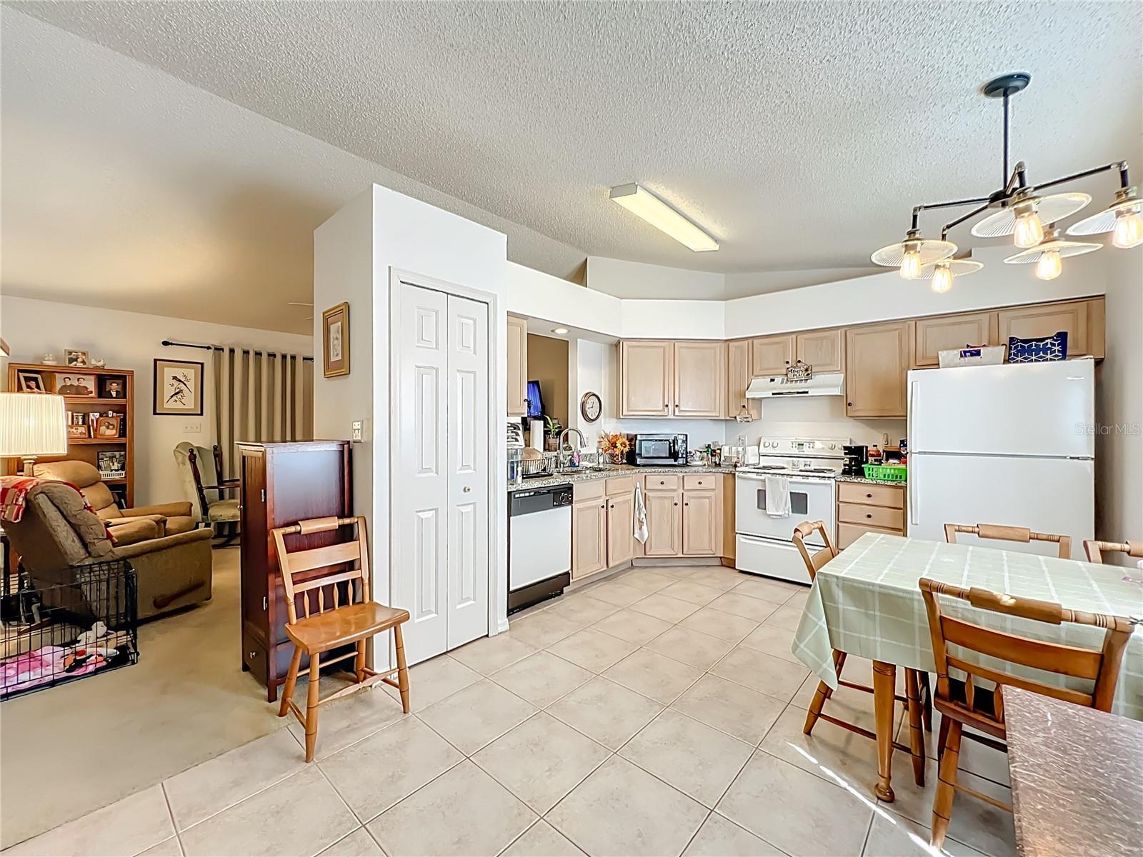 PLANTATION AT LEESBURG - Residential