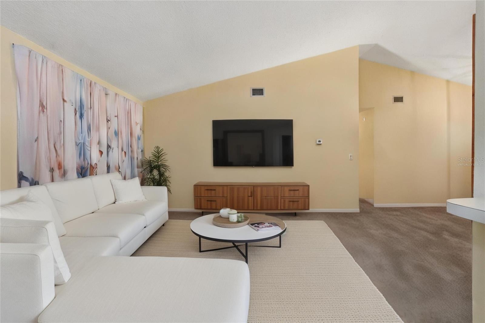 RIVER PKWY SUB - Residential