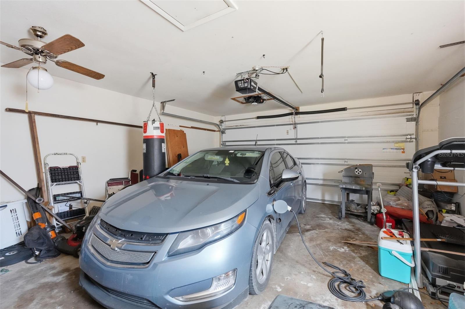 RIVER PKWY SUB - Residential