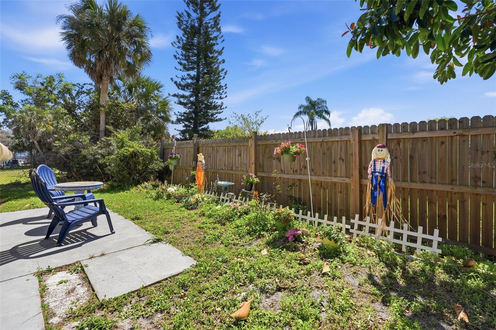 RIVER PKWY SUB - Residential