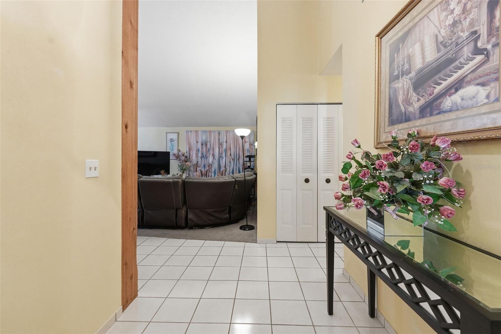 RIVER PKWY SUB - Residential