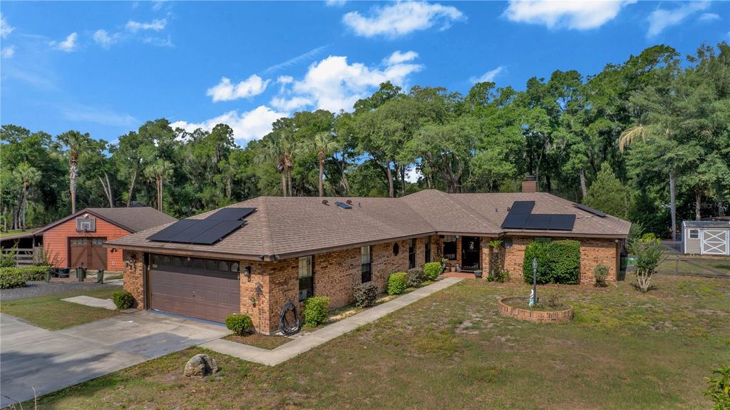 Photo of 721 Mcgregor Road, Deland, FL 32720 (MLS # V4948990)