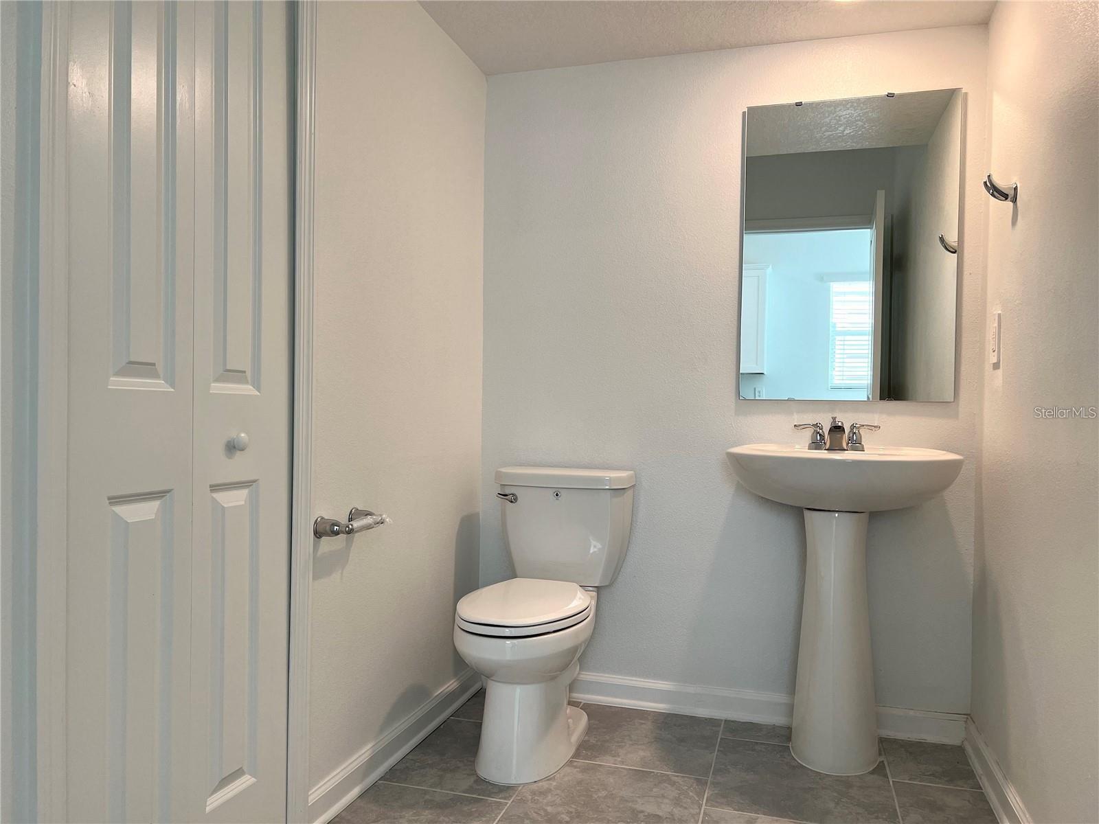 LAKE WILSON RESERVE - Residential Lease